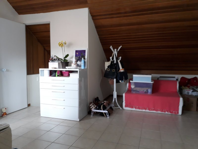 Casa à venda Água Verde com 140m² e 4 quartos por R$ 760.000 - 111190768-atico-50.jpg