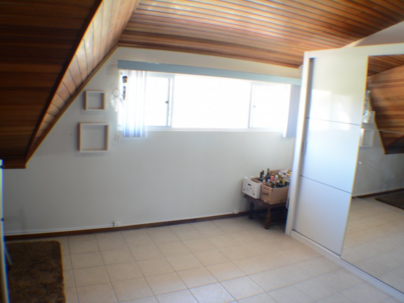 Casa à venda Água Verde com 140m² e 4 quartos por R$ 760.000 - 369032478-atico-55.JPG