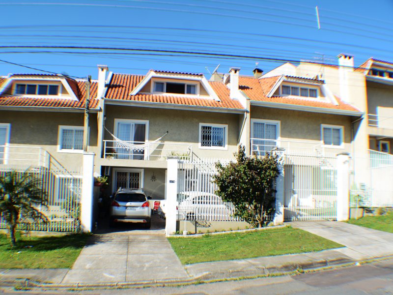 Casa à venda Água Verde com 140m² e 4 quartos por R$ 760.000 - 628520848-fachada-1.JPG