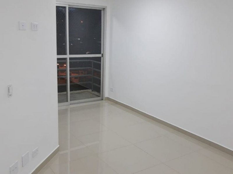 Apartamento à venda Terceira Divisão de Interlagos com 58m² e 2 quartos por R$ 290.000 - 83044179-5d09f5c5-b8f0-4274-a592-30aec4b1a044.jpg