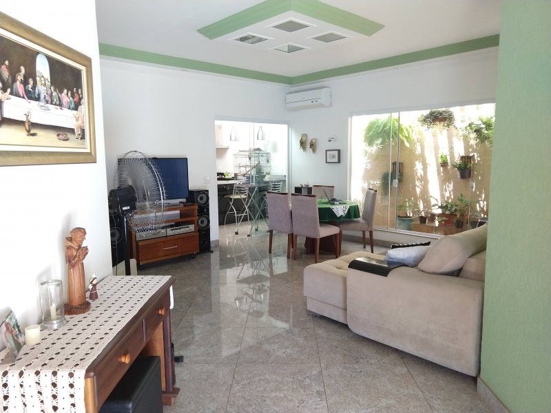 Casa à venda Cidade Nova com 184m² e 2 quartos por R$ 720.000 - 564847731-img-20200304-114008953.jpg