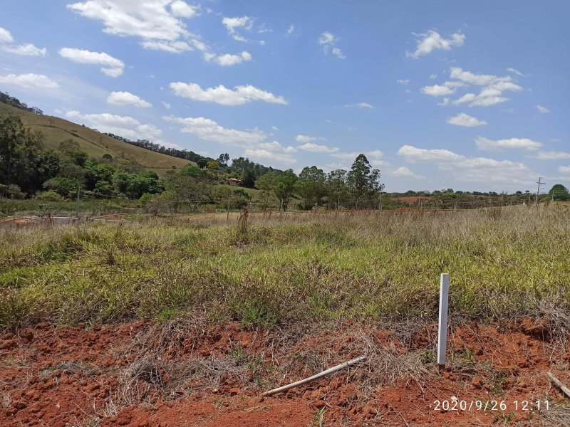 Terreno à venda Centro com 1000m² e 1 quarto por R$ 110.000 - 1299738965-1634240571279.jpg