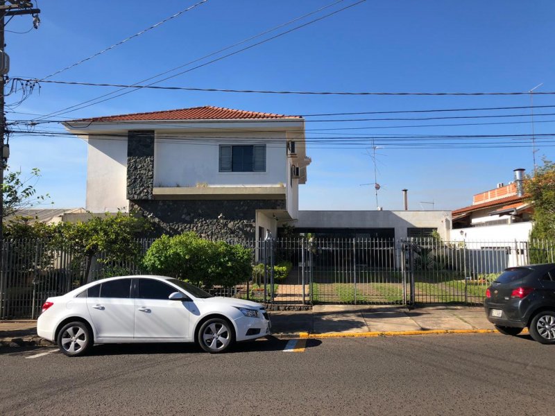 Casa para alugar Centro com 329m² e 5 quartos por R$ 5.500 - 183249115-4bdc2f45-b04e-4df8-aedc-0d97fa89c976.jpg