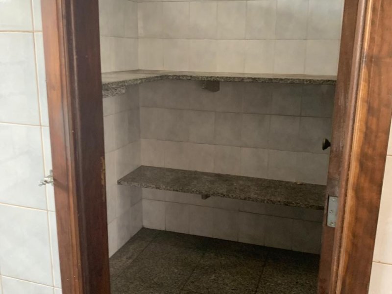 Casa para alugar Centro com 329m² e 5 quartos por R$ 5.500 - 207030879-8a37d884-ec03-4f44-bd63-c3e3f99ac468.jpg