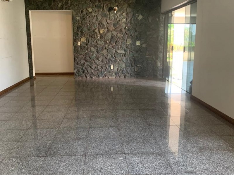 Casa para alugar Centro com 329m² e 5 quartos por R$ 5.500 - 683174311-f08294d2-daa0-4dfb-89db-1482ab79691a.jpg