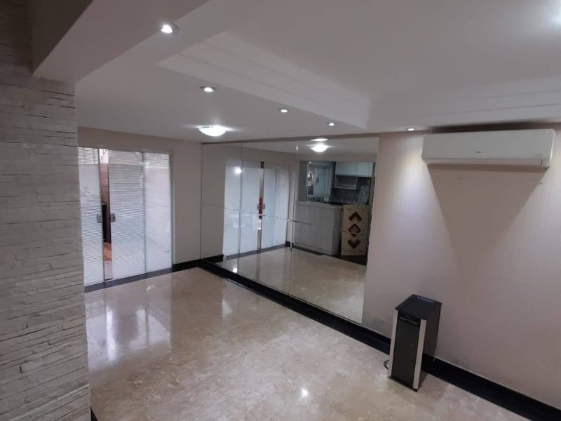 Casa à venda Parque Santo Antonio com 124m² e 3 quartos por R$ 750.000 - 1996417950-whatsapp-image-2021-07-19-at-15.jpeg