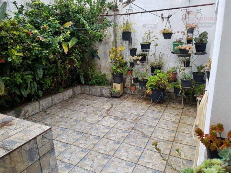 Casa à venda Jardim Nice com 200m² e 3 quartos por R$ 389.000 - 242675724-9bac1dd537ba6115671b348e4126abfd.jpeg