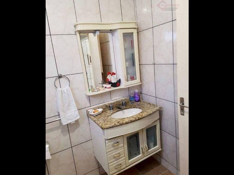 Casa à venda Jardim Nice com 200m² e 3 quartos por R$ 389.000 - 290691433-bc4179e1708b1c58a6cbd970ee96acad.jpeg