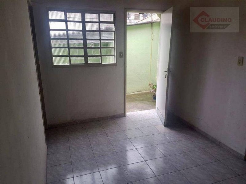 Casa à venda Jardim Nice com 200m² e 3 quartos por R$ 389.000 - 936087968-15e8ddb108536fe311f4aadc301d88d6.jpeg