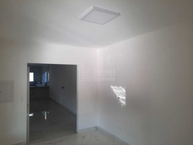 Casa à venda Jardim das Flores com 250m² e 3 quartos por R$ 550.000 - 1142908237-6.jpg