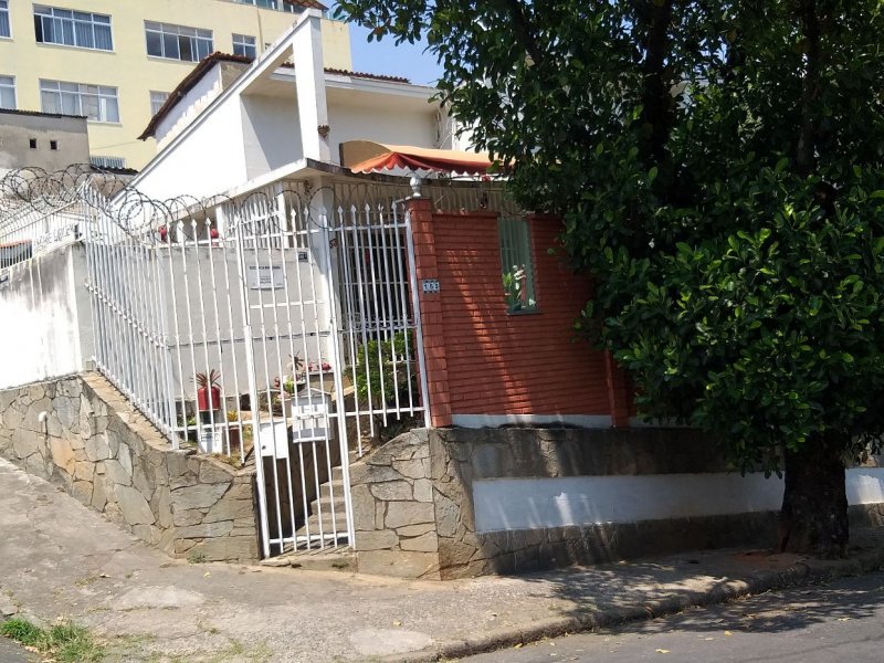 Casa à venda Alto Barroca com 207m² e 5 quartos por R$ 1.000.000 - 1488725011-fc515891-a970-4b56-942e-d5893caa82bb.jpg