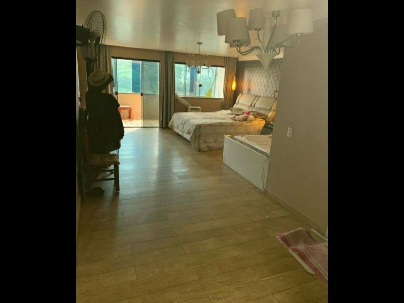 Apartamento à venda Centro com 300m² e 5 quartos por R$ 599.999 - 1653953242-cf57fdd3-1d88-4789-a670-f763468c9655.jpg