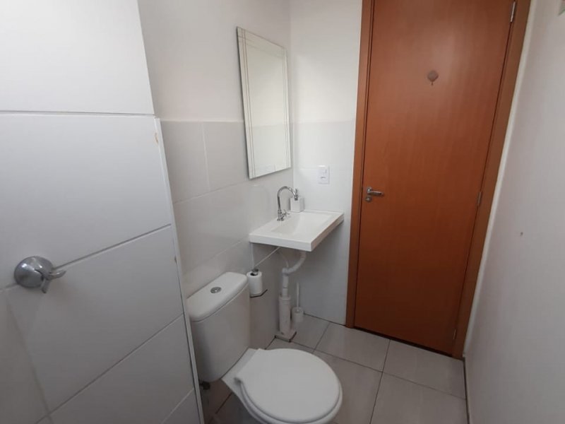 Apartamento à venda Jardim Veneto II com 40m² e 2 quartos por R$ 170.000 - 1721438642-25-banheiro.jpeg