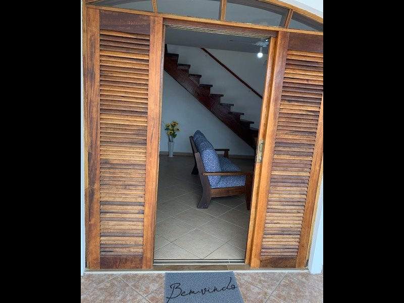 Casa à venda Maitinga com 500m² e 4 quartos por R$ 700.000 - 1968232776-entrada-sala.jpg