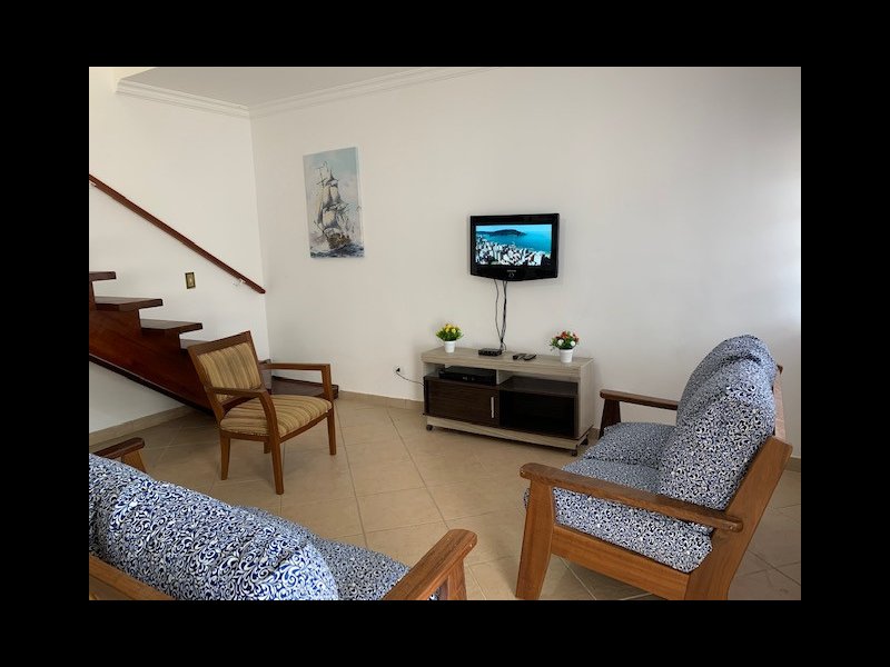 Casa à venda Maitinga com 500m² e 4 quartos por R$ 700.000 - 266707144-sala.jpg