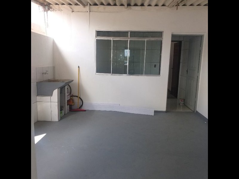 Casa à venda Jardim Almeida com 250m² e 3 quartos por R$ 280 - 1136292886-casa-2-quintal-2.jpg