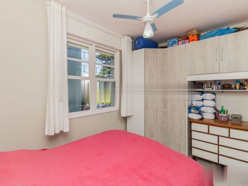 Apartamento à venda Cristal com 48m² e 2 quartos por R$ 200.000 - 364893118-photo-2021-09-27-16-19-39.jpg