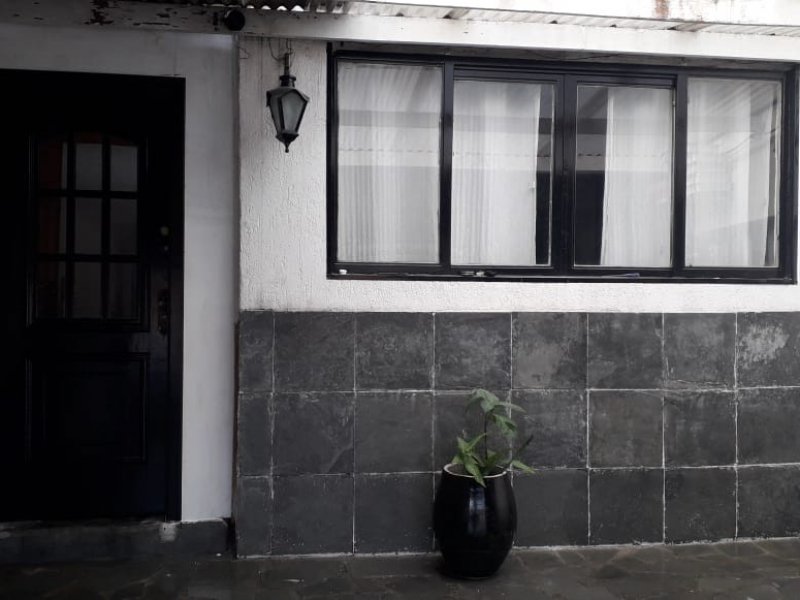 Casa à venda Jardim Sao Pedro com 150m² e 2 quartos por R$ 300.000 - 70184836-inbound458058666.jpg