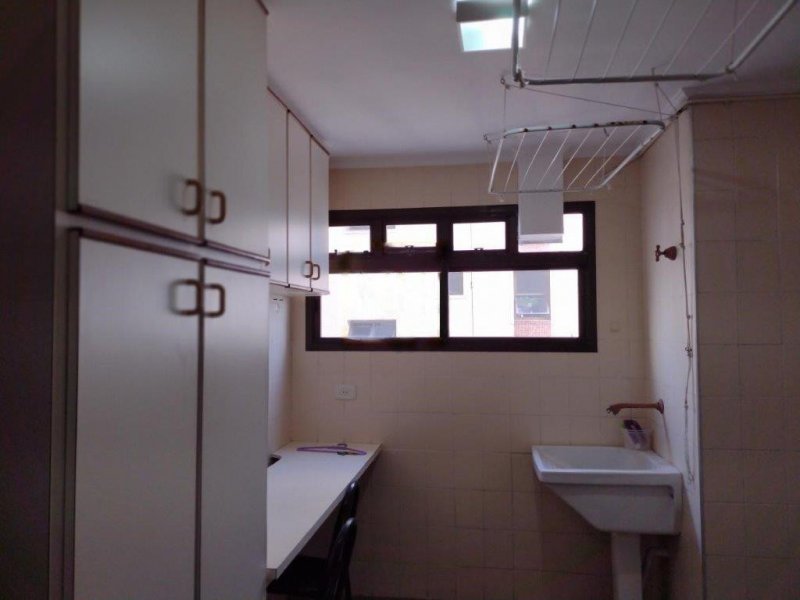 Apartamento à venda Barra Funda com 144m² e 3 quartos por R$ 590.000 - 1984908842-lavanderia.jpg