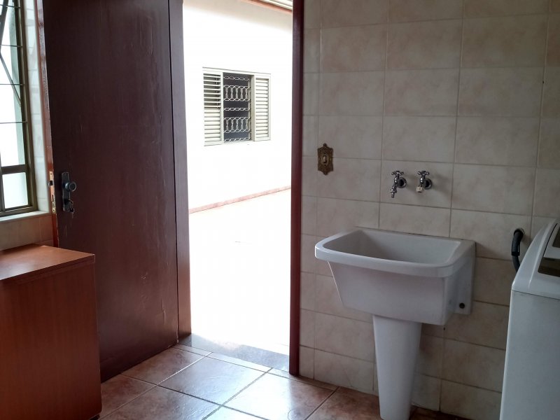 imóvel com 207m² - Vila Homero - Indaiatuba
