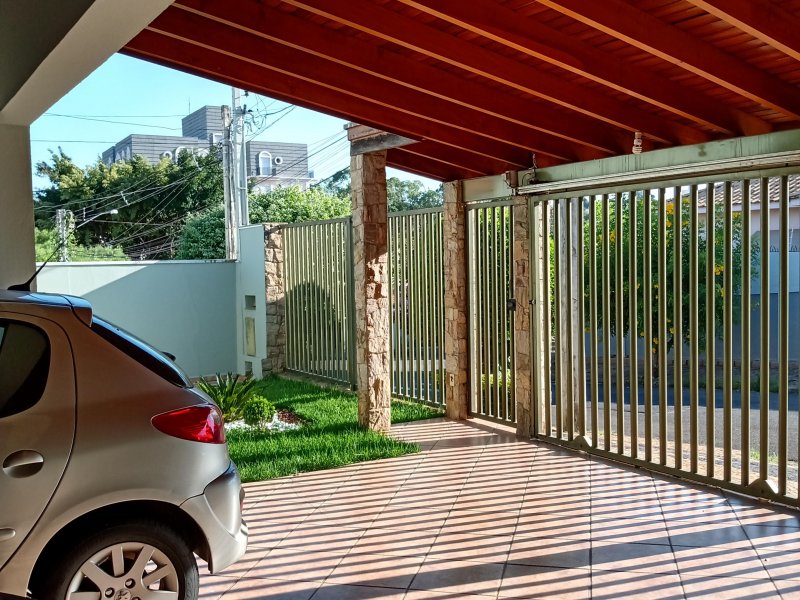 imóvel com 207m² - Vila Homero - Indaiatuba