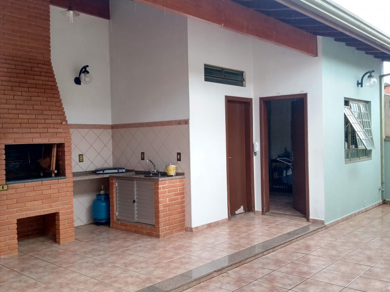 imóvel com 207m² - Vila Homero - Indaiatuba