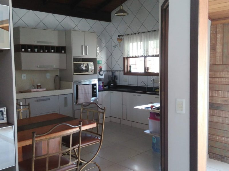 Casa à venda Ariribá com 180m² e 4 quartos por R$ 1.270.000 - 1505895179-img-20210323-wa0026.jpg