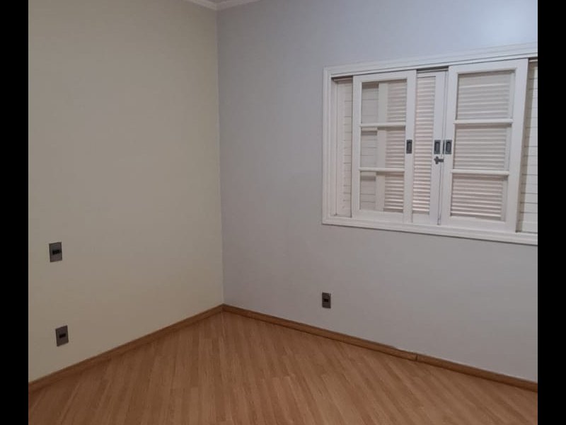 imóvel com 200m² - Loteamento Arboreto dos Jequitibas (Sousas) - Campinas