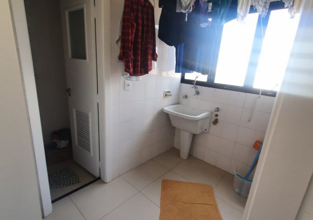 imóvel com 90m²