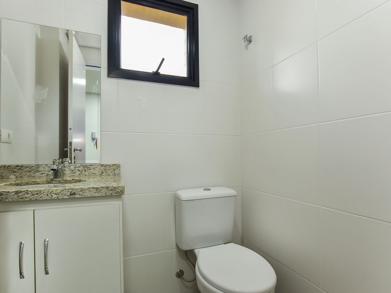 Comercial à venda Centro com 43m² e 1 quarto por R$ 255.000 - 1940808532-105-2627.jpg