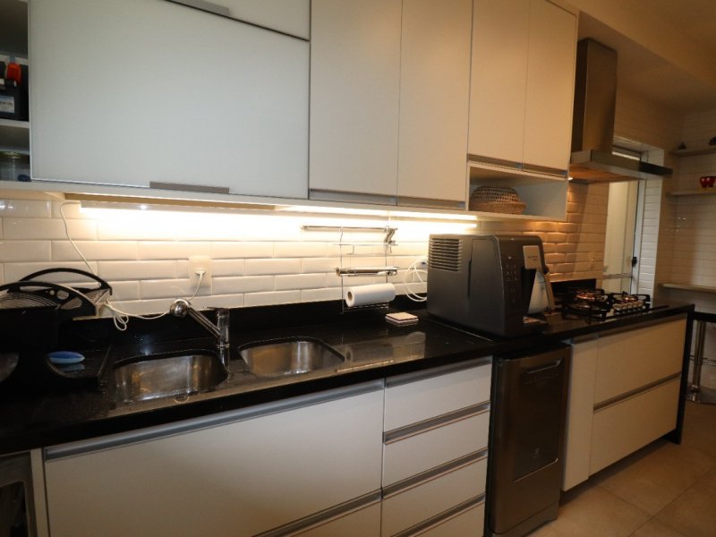 Apartamento à venda Vila Andrade com 168m² e 3 quartos por R$ 1.350 - 1383888254-d23c3c6c-9991-44cd-ae09-b21de0d5fb72.jpeg