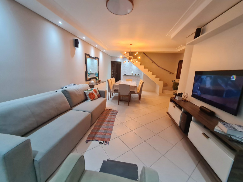 Casa à venda Jardim Vila Galvão com 192m² e 3 quartos por R$ 900.000 - 1266205812-20230611-205514.jpg