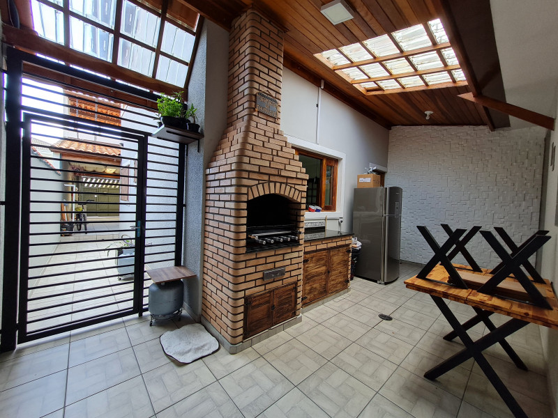 Casa à venda Jardim Vila Galvão com 192m² e 3 quartos por R$ 900.000 - 902218330-20230819-141034.jpg