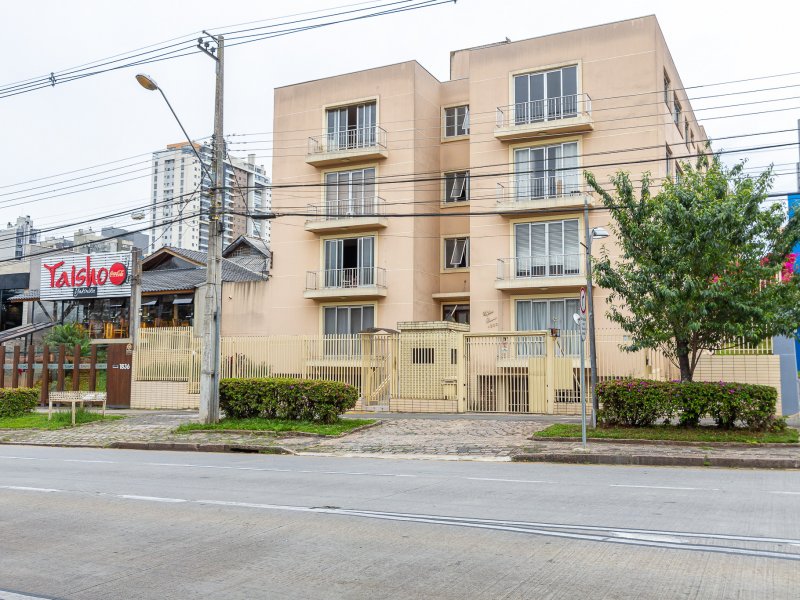 imóvel com 80m² - Água Verde - Curitiba