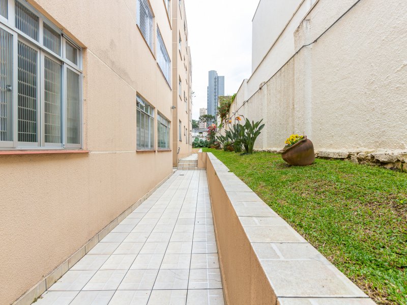 imóvel com 80m² - Água Verde - Curitiba
