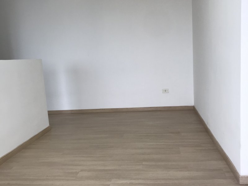 imóvel com 50m² - Pinheirinho - Curitiba