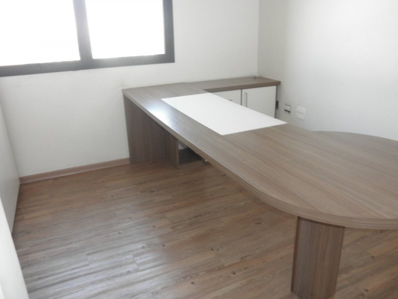 Comercial à venda Guaiaúna com 32m² e 1 quarto por R$ 300.000 - 1185568114-p6120014.JPG
