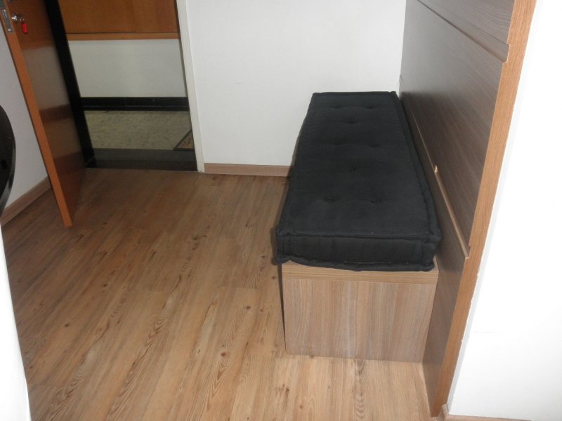 Comercial à venda Guaiaúna com 32m² e 1 quarto por R$ 300.000 - 2082466226-p6120024.JPG