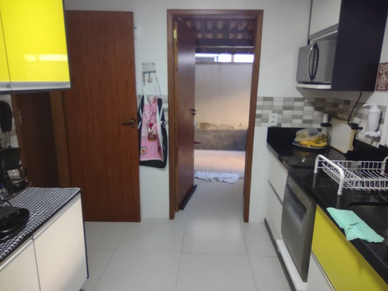 Casa de condomínio à venda Engenho do Mato com 120m² e 3 quartos por R$ 560.000 - 621832694-img-20211022-172316539.jpg
