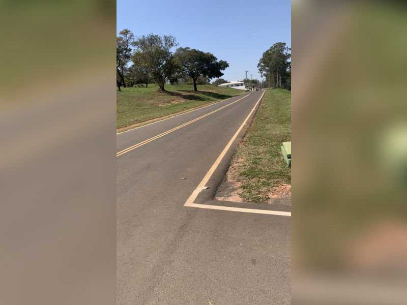 Terreno à venda Centro com 450m² e 1 quarto por R$ 110.000 - 133ecad3-4a8a-48a2-92ab-9acb770e2be6.jpeg