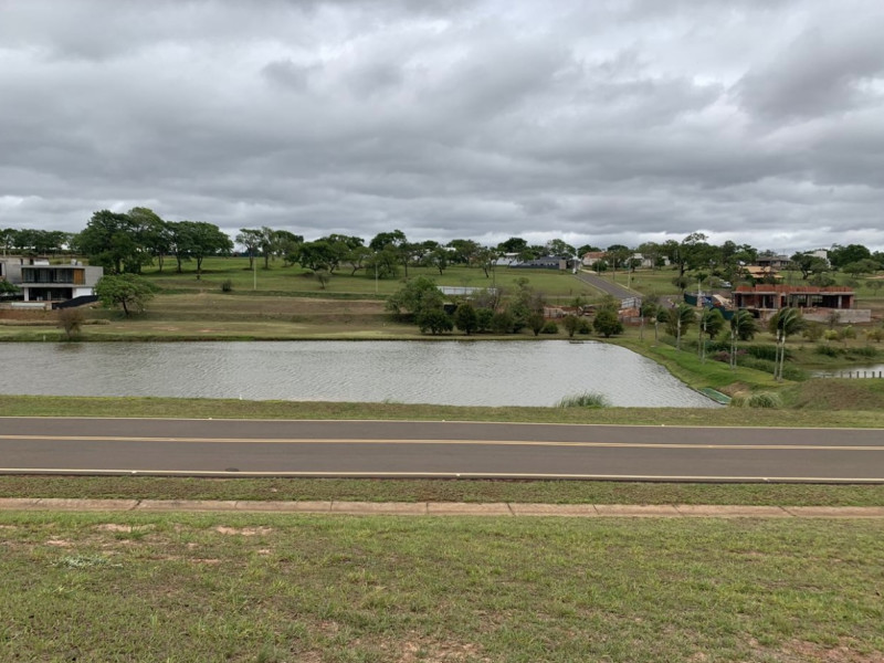 Terreno à venda Centro com 450m² e 1 quarto por R$ 110.000 - 31732a8c-2cb2-45e9-9a4b-dabc44c093d3.jpeg
