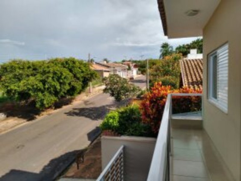 imóvel com 240m² - Centro - São José do Rio Pardo