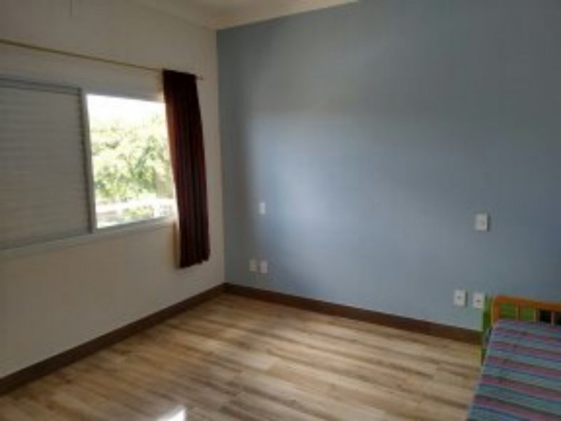 imóvel com 240m² - Centro - São José do Rio Pardo