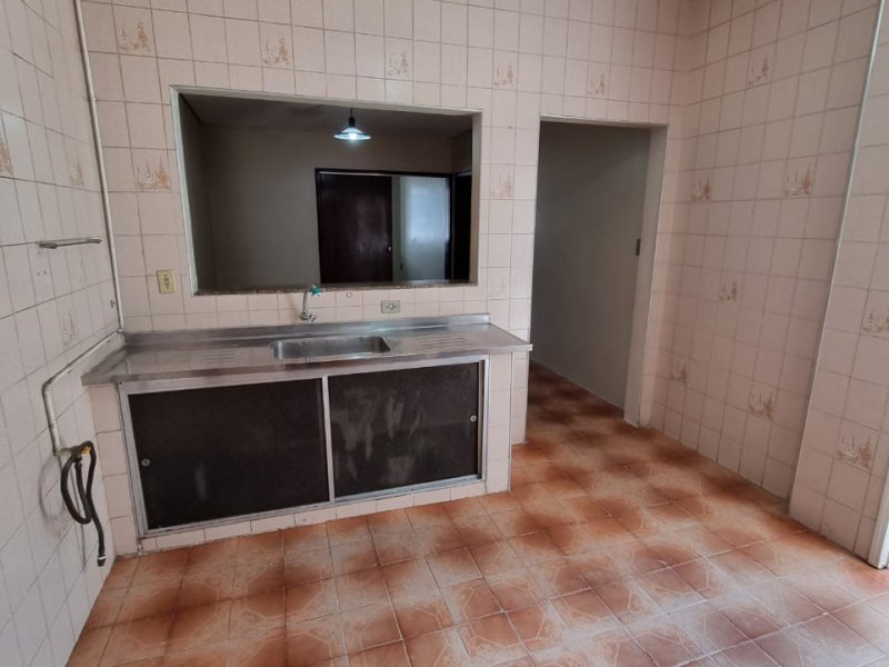 Casa à venda Vila Santa Luzia com 260m² e 2 quartos por R$ 699.000 - 1184217223-5fa73d6e-2606-432e-aae9-8f4af18a3ca4.jpg