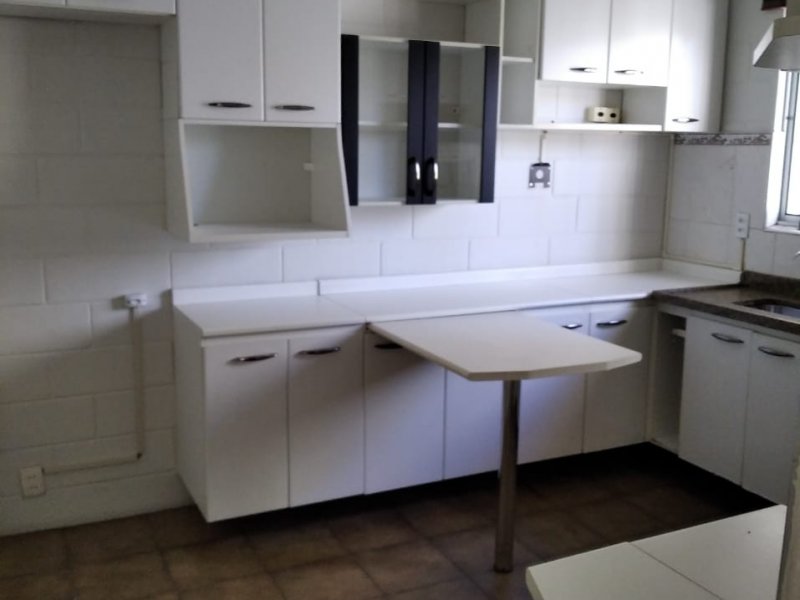 Casa à venda Vila Santa Luzia com 260m² e 2 quartos por R$ 699.000 - 1311306596-8c6cba55-9e4f-406f-a671-86957f785f49.jpg