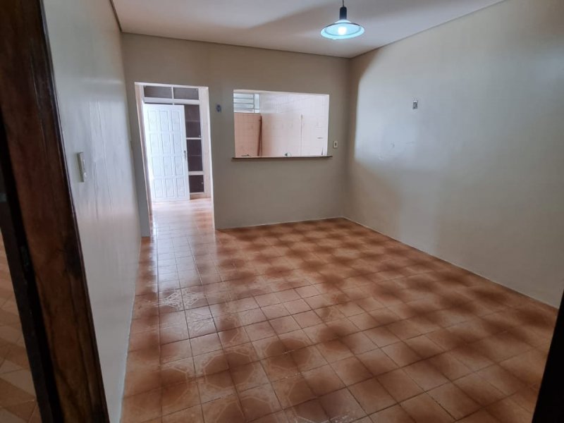 Casa à venda Vila Santa Luzia com 260m² e 2 quartos por R$ 699.000 - 569948163-bef83a10-a5ae-4074-bf19-b82529f0d71d.jpg