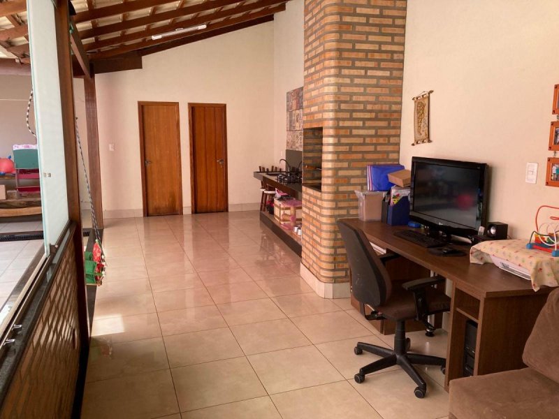 Apartamento à venda Alvorada com 150m² e 2 quartos por R$ 328.000 - 1621532005-11.jpg