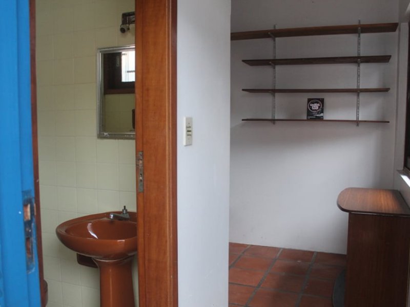 Casa à venda Praia das Toninhas com 250m² e 4 quartos por R$ 1.200.000 - 97622961-245606652-555283592204187-6205098557763126354-n.jpg