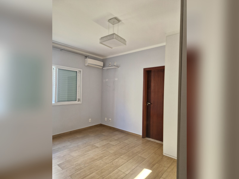 imóvel com 305m² - Jardim do Colégio - Embu das Artes