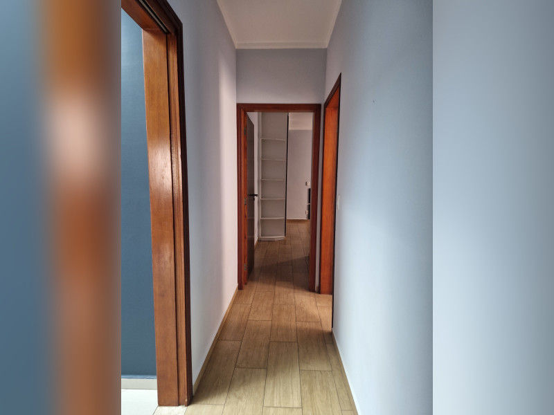 imóvel com 305m² - Jardim do Colégio - Embu das Artes